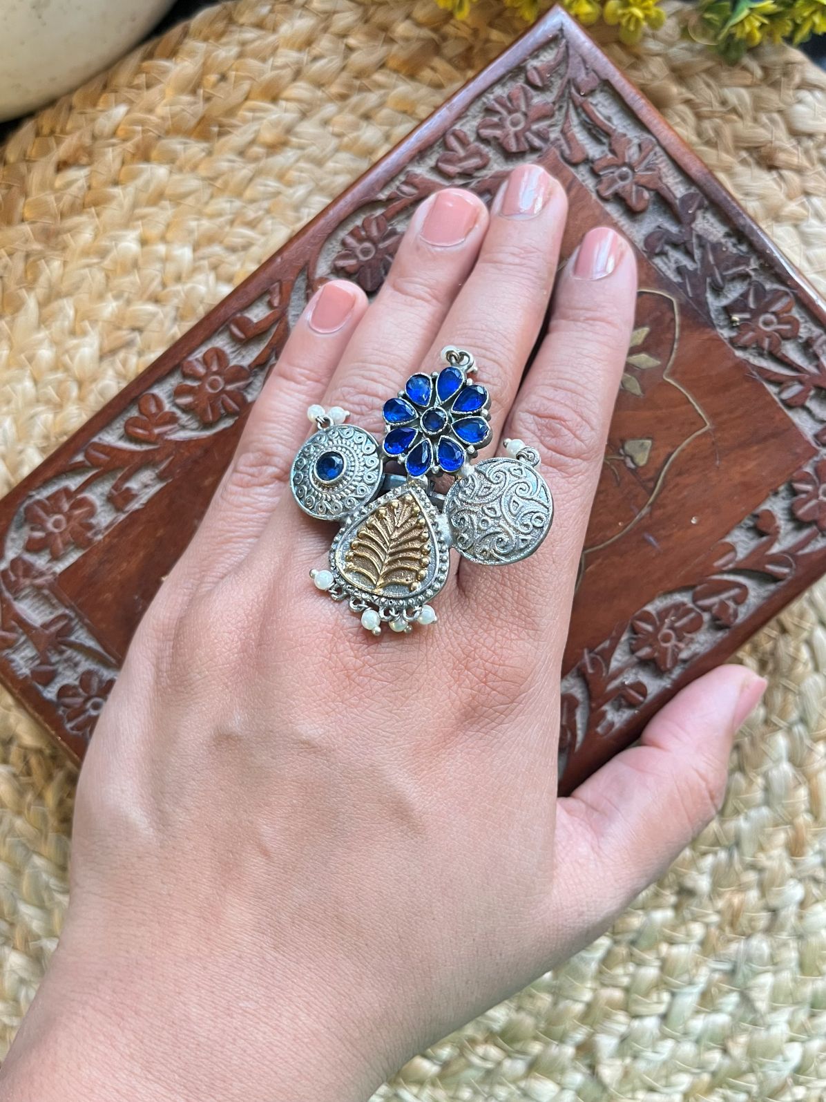 Shop Elakshi Dual Tone Oxidised Ring In Blue Stones online in India. Shop from an exclusive range of oxidised jewellery, oxidised earrings, oxidised rings in affordable price.