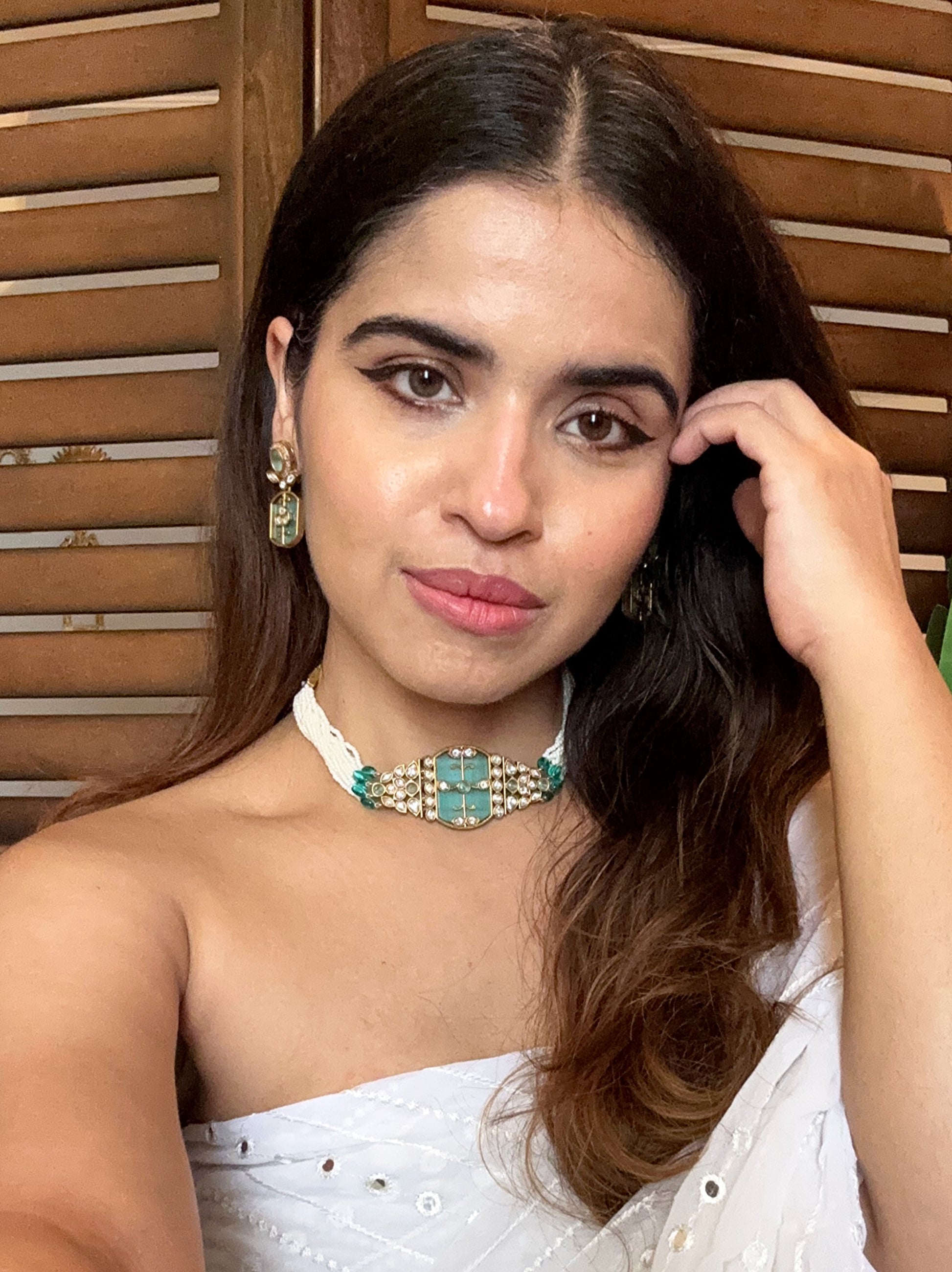 Buy sea green kundan AD pearl choker set online in India. Shop an exclusive range of zircon jewellery, Indian wedding jewelry, kundan jewellery, AD earrings, AD necklace.-closeup