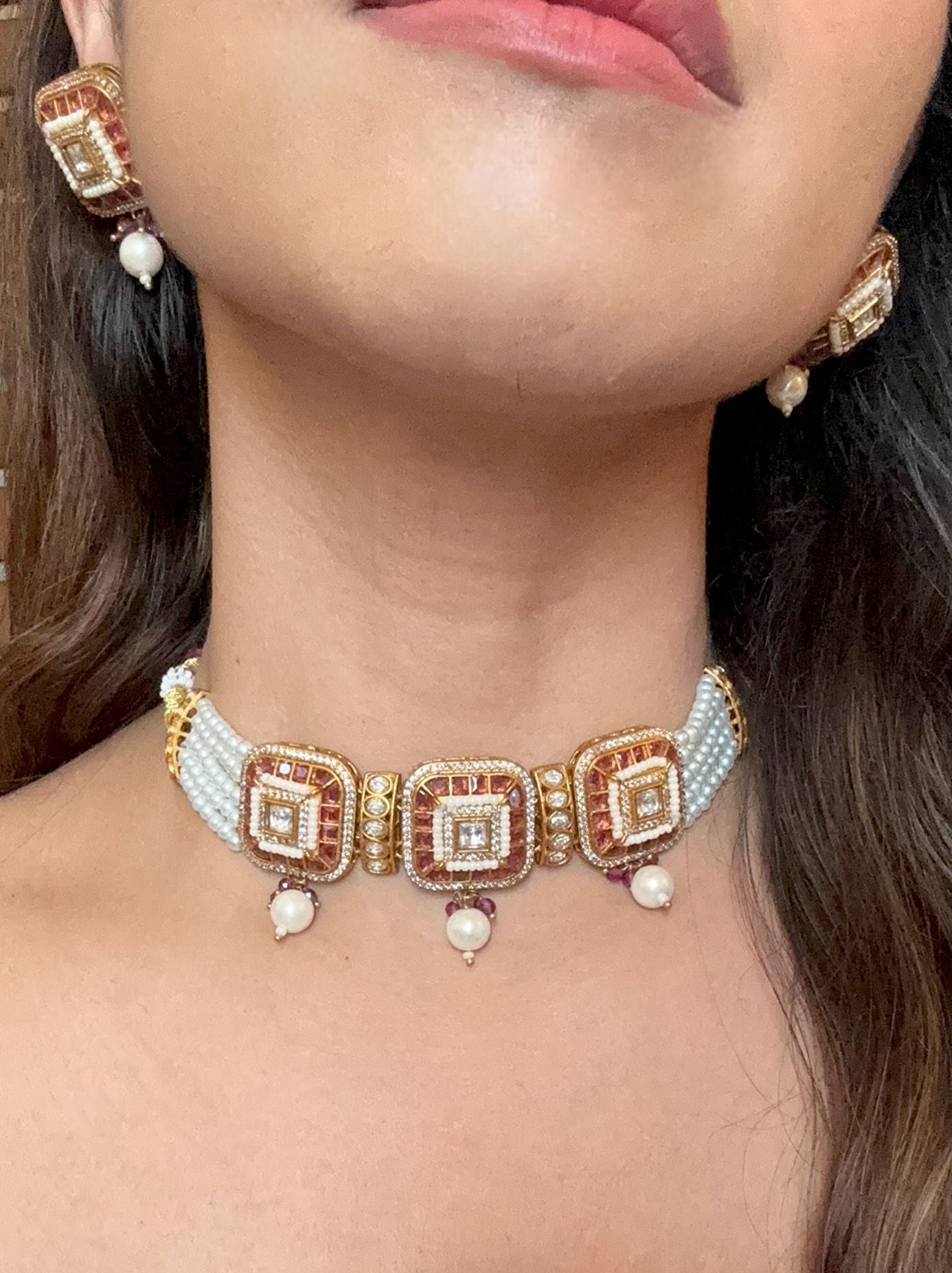 NECKLACE SETS FROM 2000