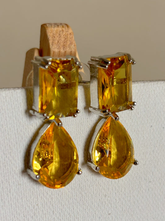 ER25A034 Zara Yellow Doublet Stone Earrings