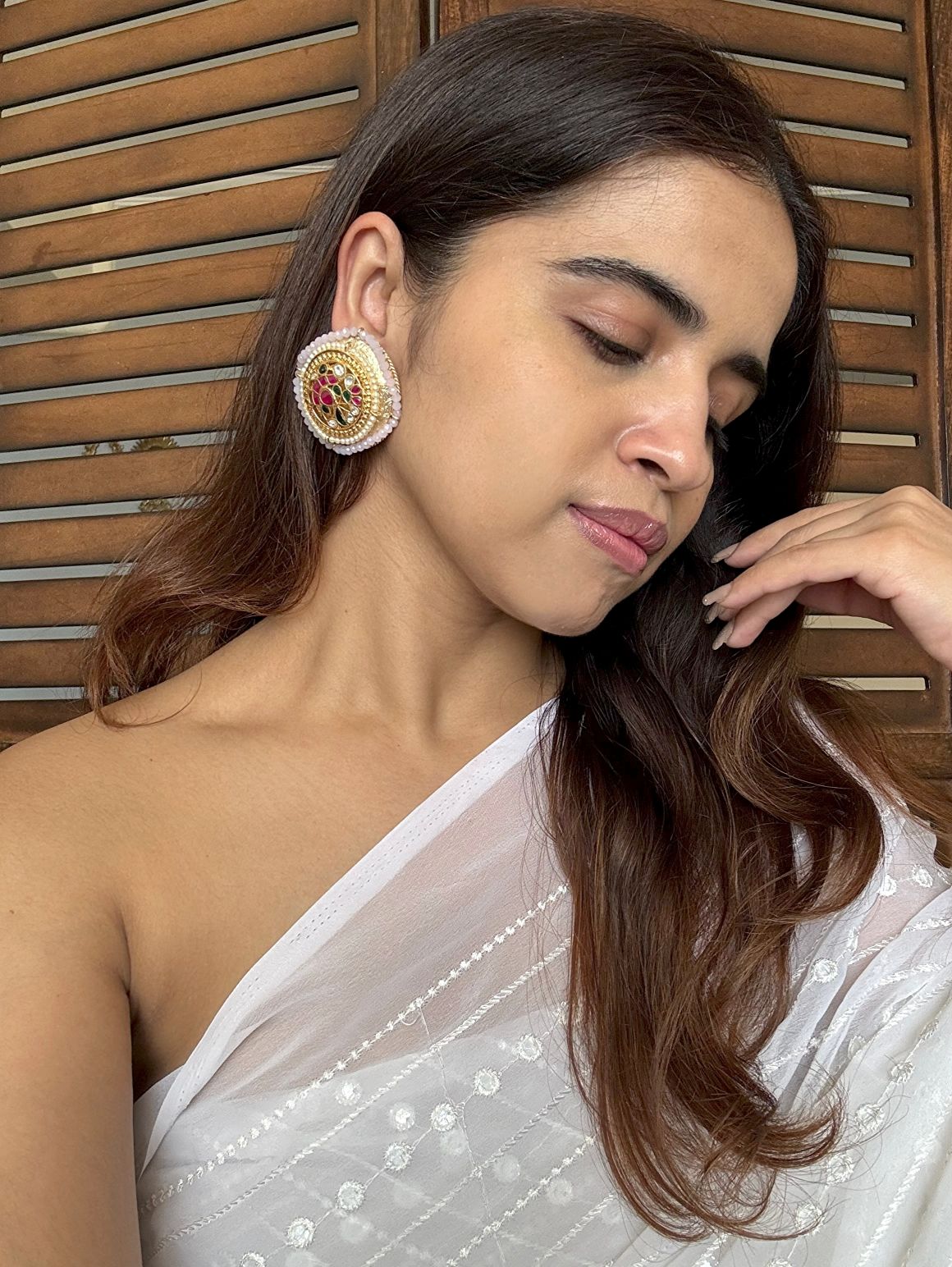 Shop Meenkari Kundan Heavy Jadaau Studs online in India. Shop from an exclusive range of CZ jewellery, gold plated, silver, mehendi polish earrings. -second