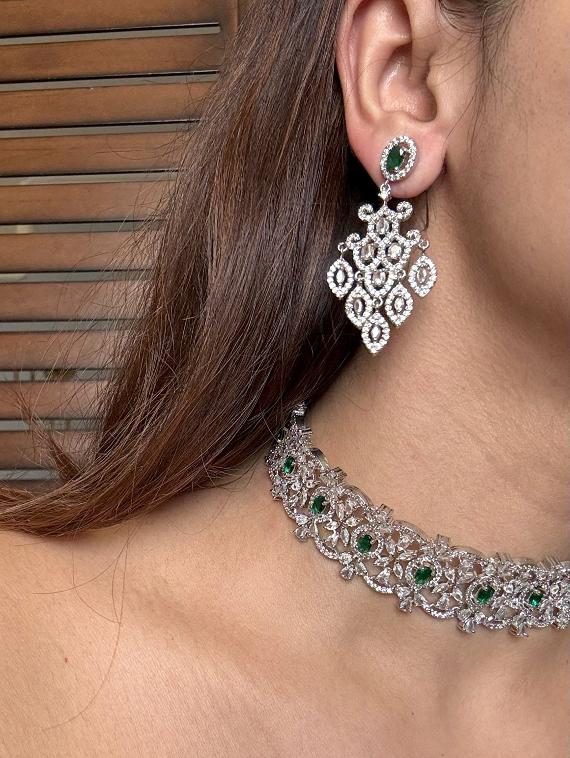 Buy Choker Set With Earrings In AD online in India with earrings. Shop an exclusive range of zircon jewellery, Indian wedding jewelry, kundan jewellery, AD earrings, AD necklace.-side