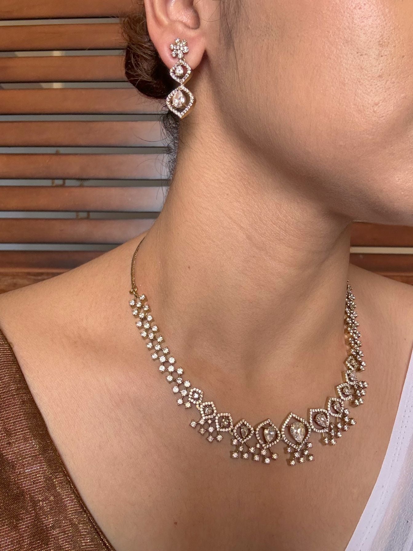 Buy Eiravati Elegant AD Necklace In White online in India. Shop from an exclusive range of jewellery, AD necklace, Kundan necklace for weddings. -side