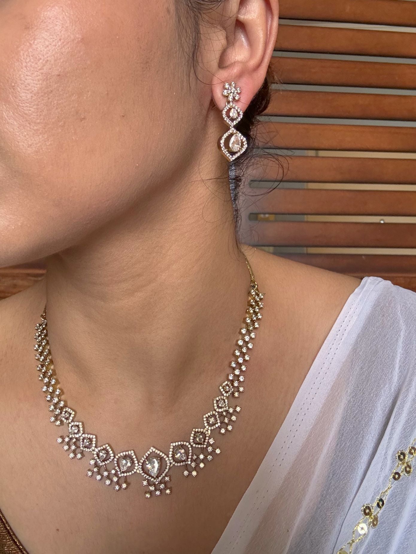 Buy Eiravati Elegant AD Necklace In White online in India. Shop from an exclusive range of jewellery, AD necklace, Kundan necklace for weddings. -second