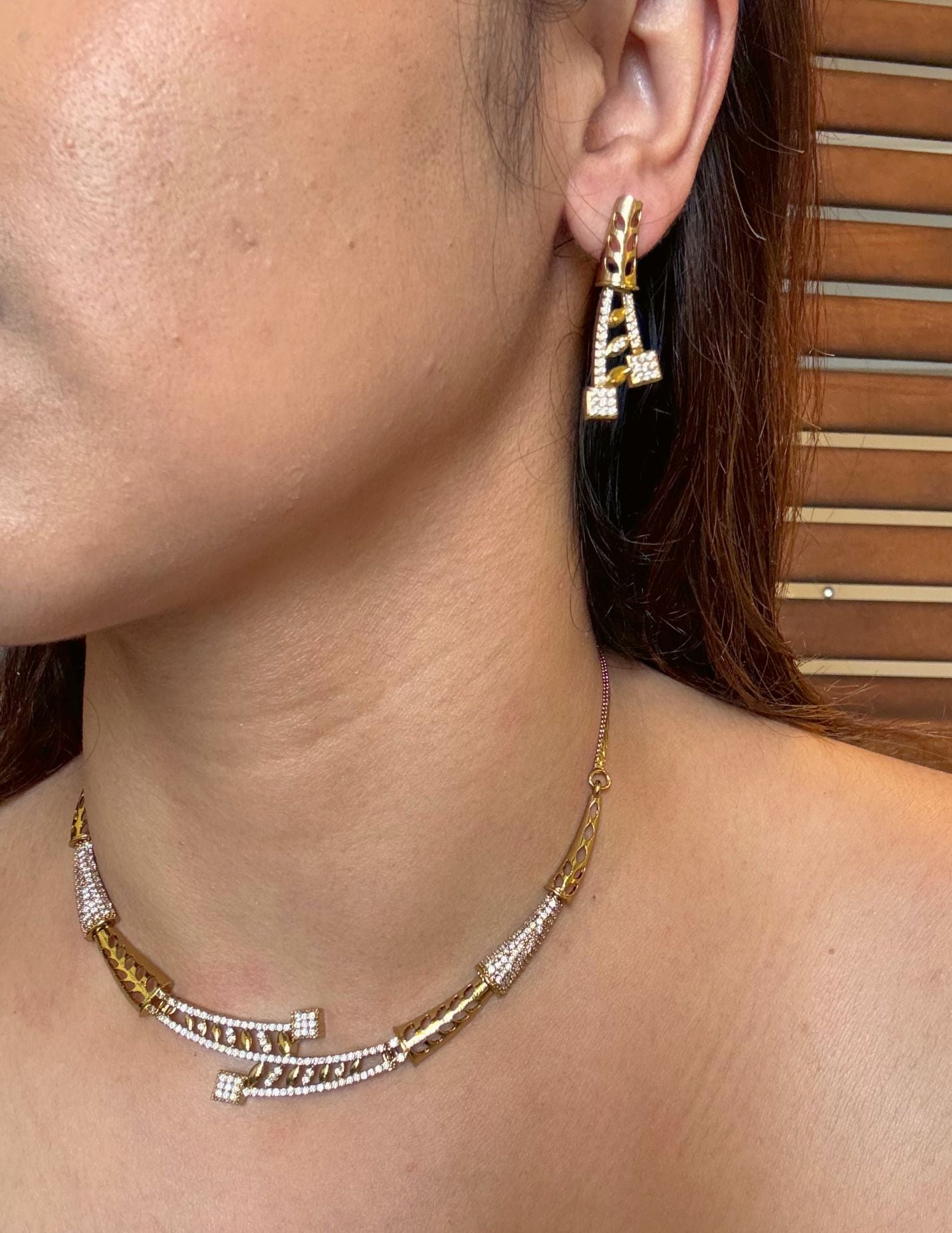 Buy Komal Delicate AD Stones Necklace In Antique Polish online in India. Shop from an exclusive range of moissanite jewellery, AD necklace, Kundan necklace for weddings. -side