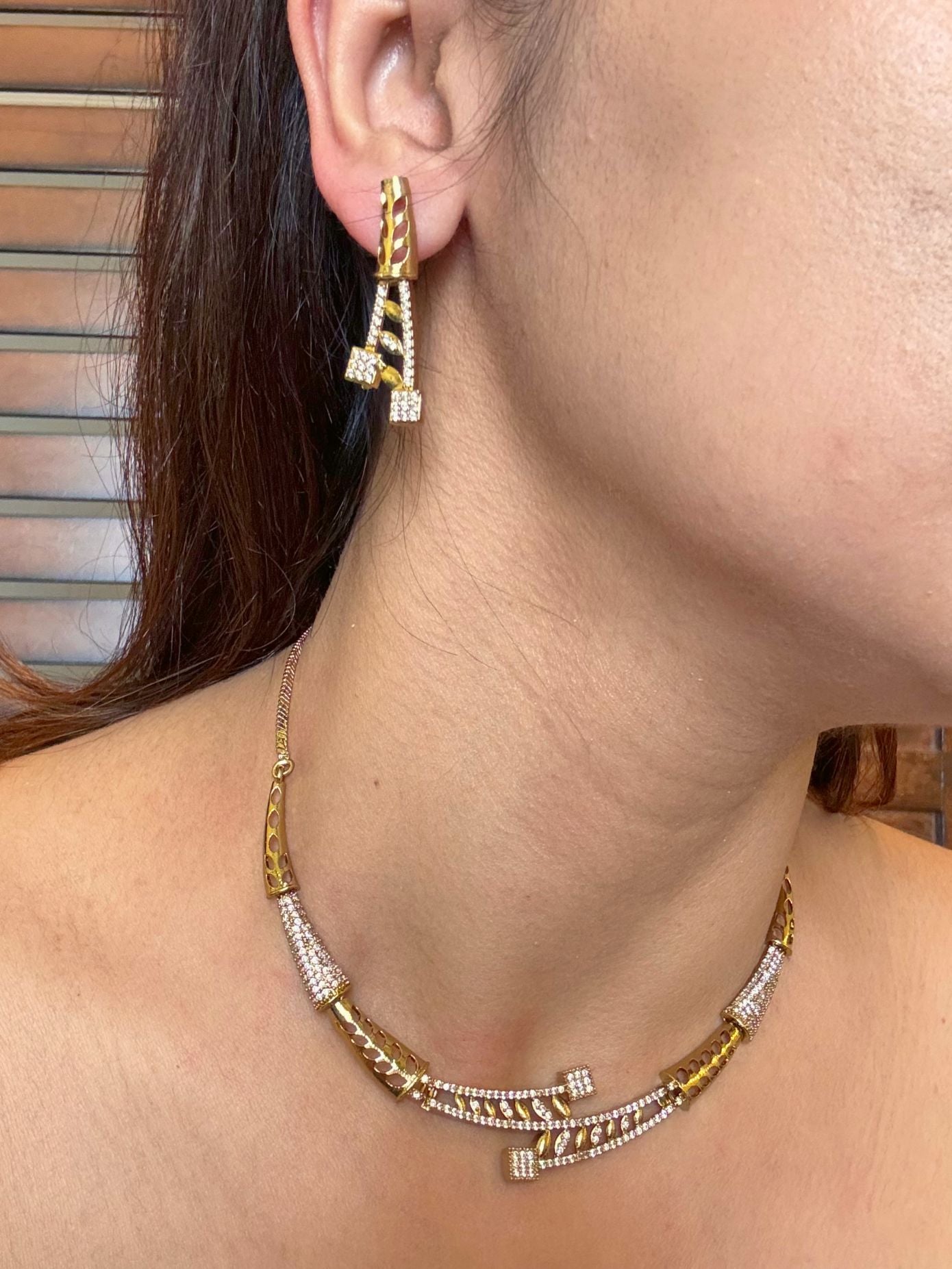 Buy Komal Delicate AD Stones Necklace In Antique Polish online in India. Shop from an exclusive range of moissanite jewellery, AD necklace, Kundan necklace for weddings. -second