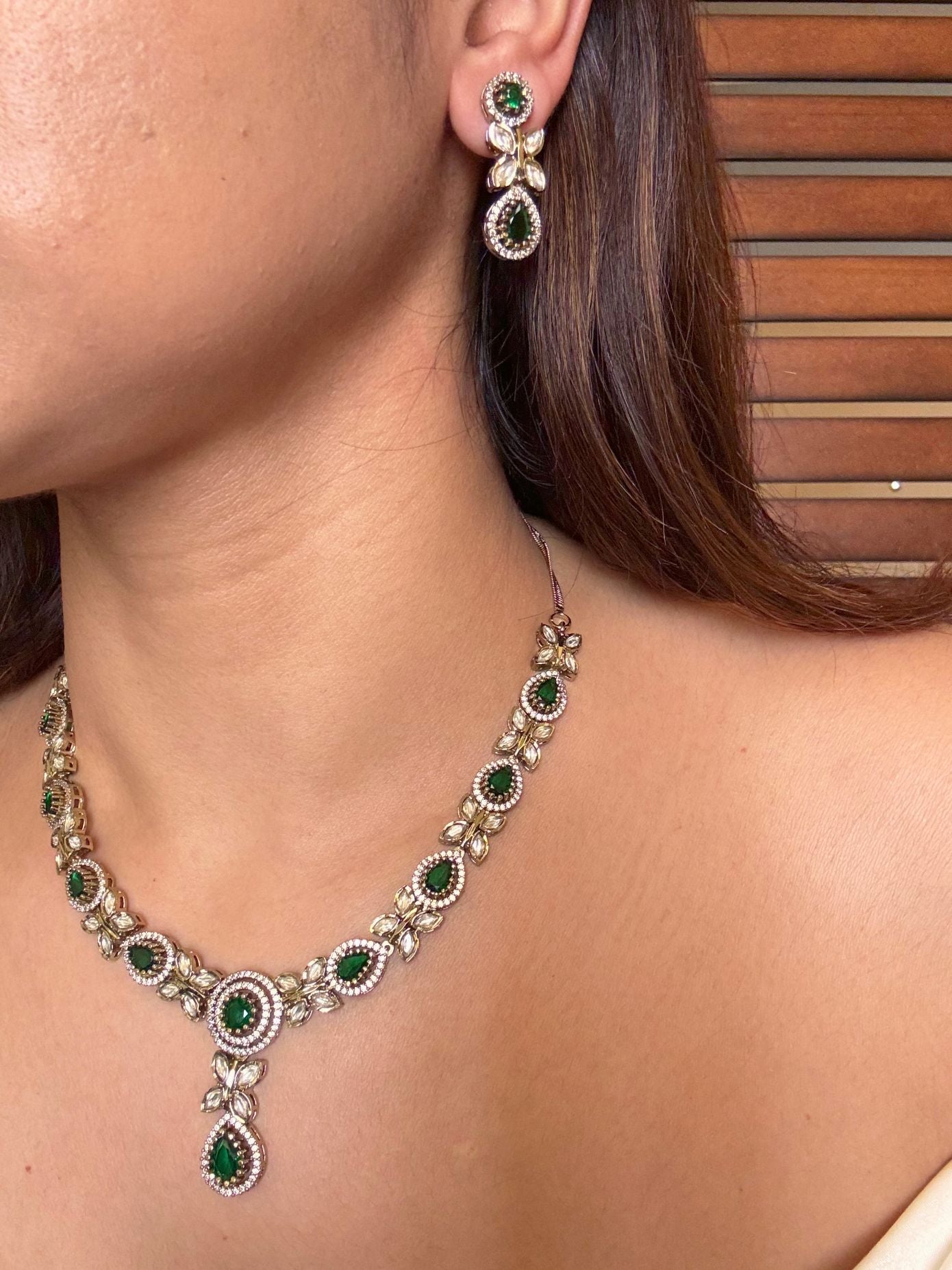 Buy Vaibhavi AD Antique Polish Necklace In Green online in India. Shop from an exclusive range of CZ jewellery, moissanite jewellery, AD necklace, Kundan necklace for weddings. -first