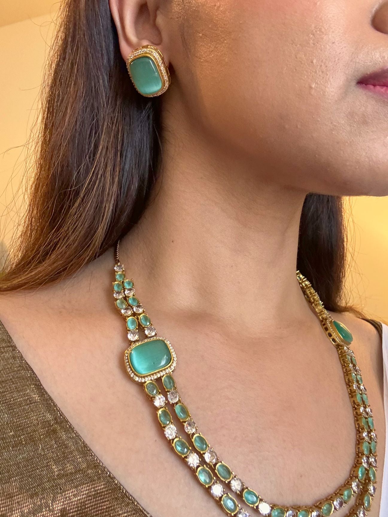 Buy Nayantara Mint Green Double Layered Necklace Set online in India. Shop from an exclusive range of jewellery, AD necklace, Kundan necklace for weddings. -side 