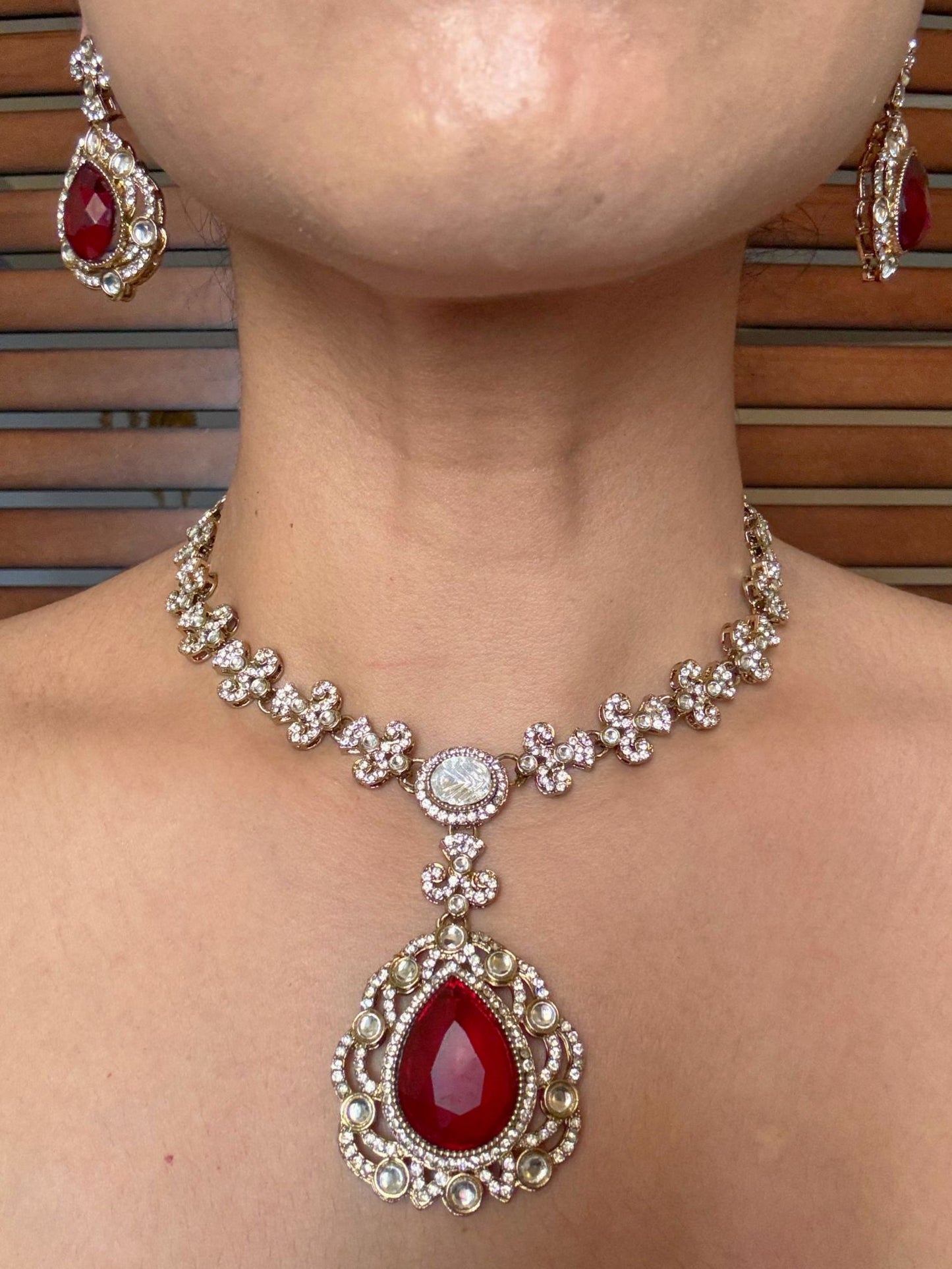 Buy Ruhani Red Stone AD Kundan Necklace Set With Tikka online in India. Shop from an exclusive range of jewellery, AD necklace, Kundan necklace for weddings. -second