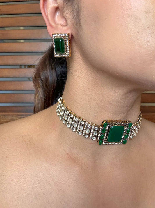Buy Regal Green Moissanite Choker With Stud Earrings online in India. Shop from an exclusive range of jewellery, AD necklace, Kundan necklace for weddings. -side