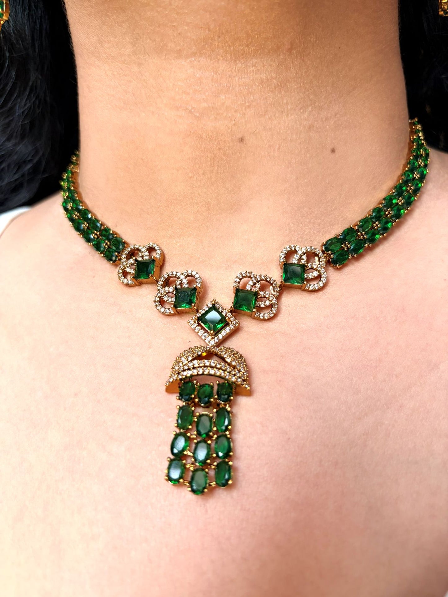 Buy Sheesh Mahal Antique Gold Statement Necklace Set In Green online in India. Shop from an exclusive range of jewellery, AD necklace, Kundan necklace for weddings. -first