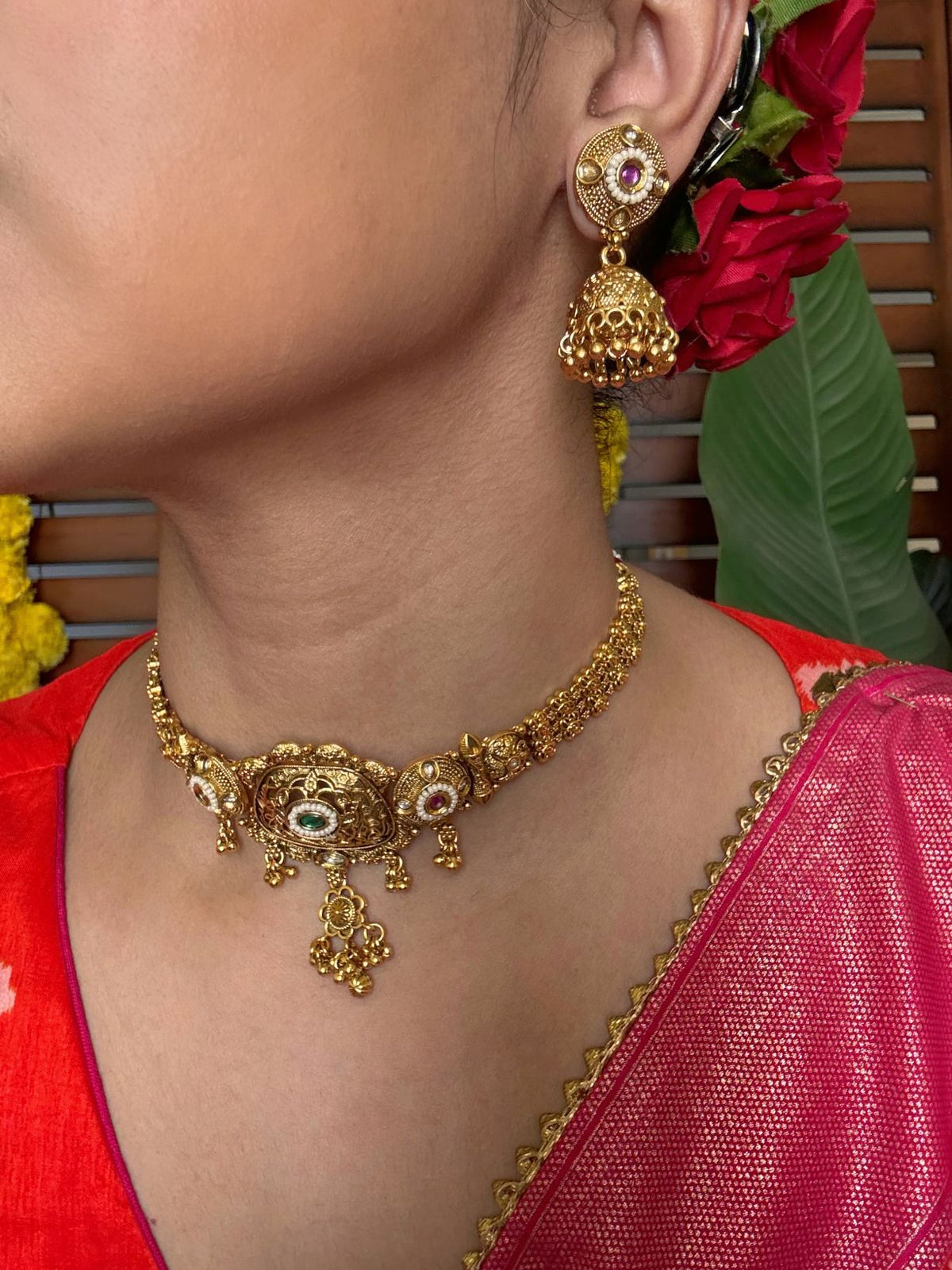 Buy Sumitra Antique Gold Brass Heavy Choker Necklace With Jhumka online in India. Shop from an exclusive range of jewellery, gold imitation necklace, brass necklace for weddings. -side