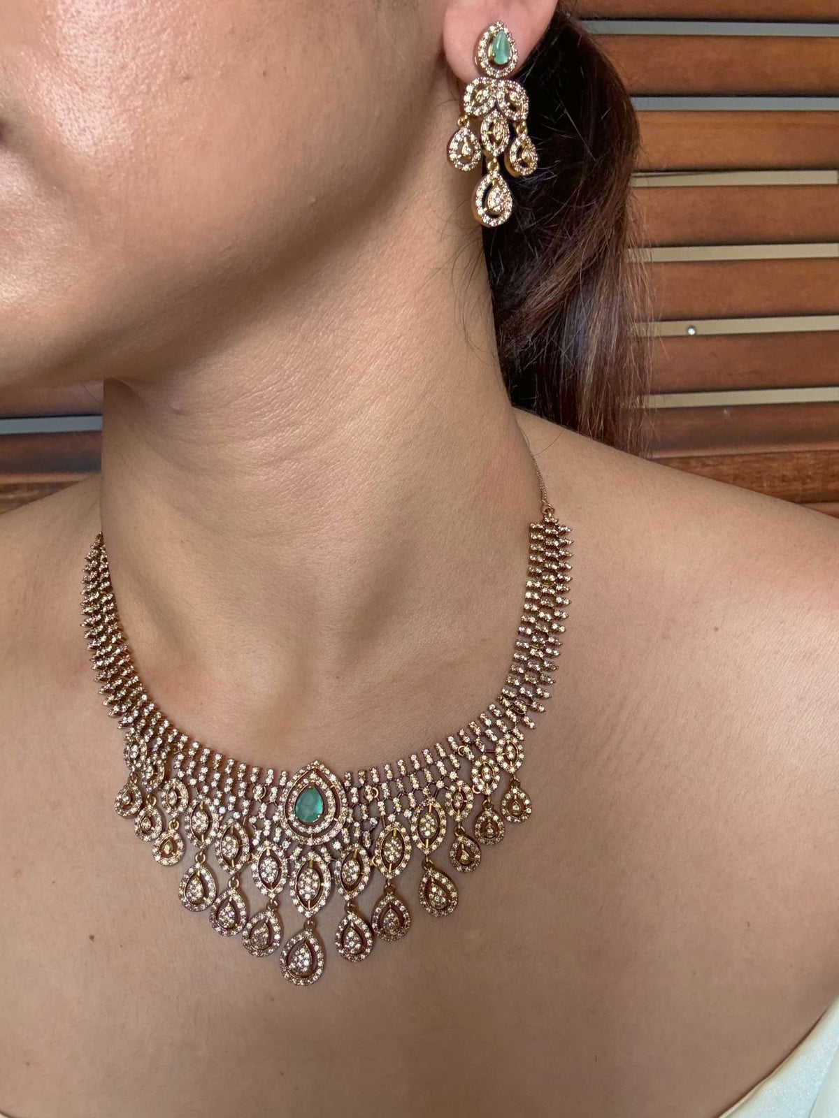Buy jharna antique AD necklace set online in India in mint green stone. Shop from an exclusive range of jewellery, AD necklace, Kundan necklace for weddings. -second