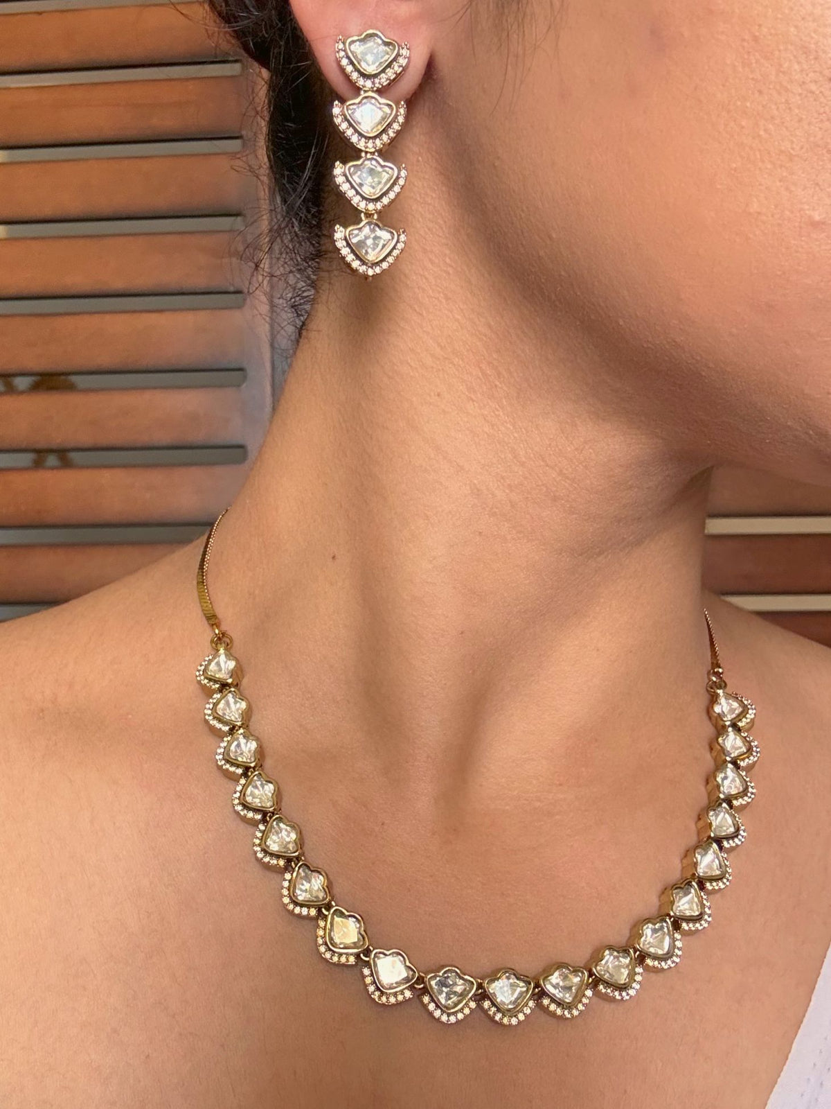 Buy Ishya Moissanite String In White With Hanging Earrings online in India. Shop from an exclusive range of jewellery, AD necklace, Kundan necklace for weddings. -side