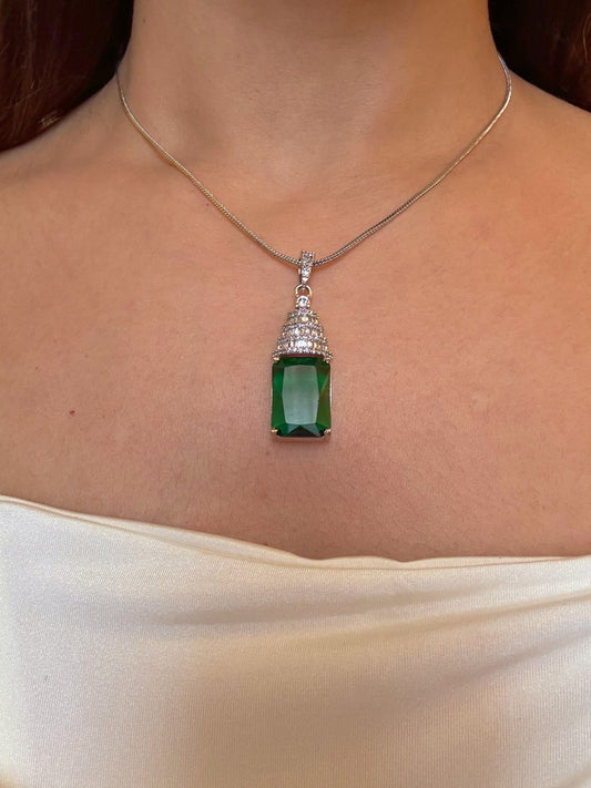 Shop Emerald Green Doublet Stone Pendant Set With Chain Online in India. Pendant sets in different stones like Kundan, Moissanite, CZ stones and AD stones. -first