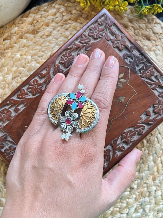 Shop Ishita Dual Tone Oxidised Ring online in India. Shop from an exclusive range of oxidised jewellery, oxidised earrings, oxidised rings in affordable price. 